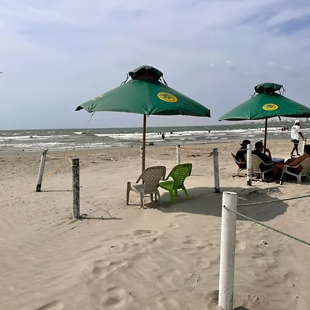 Relajante Vista Al Mar, Piso Alto, Laguito-bocagrande, A Pocos Pasos De La Playa Cerca Dann Cartagena