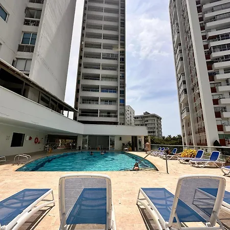 Apartment Relajante Vista Al Mar, Piso Alto, Laguito-bocagrande, A Pocos Pasos De La Playa Cerca Dann Cartagena