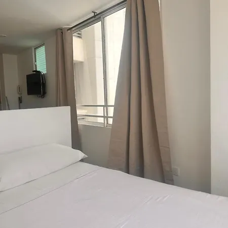 Apartment Relajante Vista Al Mar, Piso Alto, Laguito-bocagrande, A Pocos Pasos De La Playa Cerca Dann *