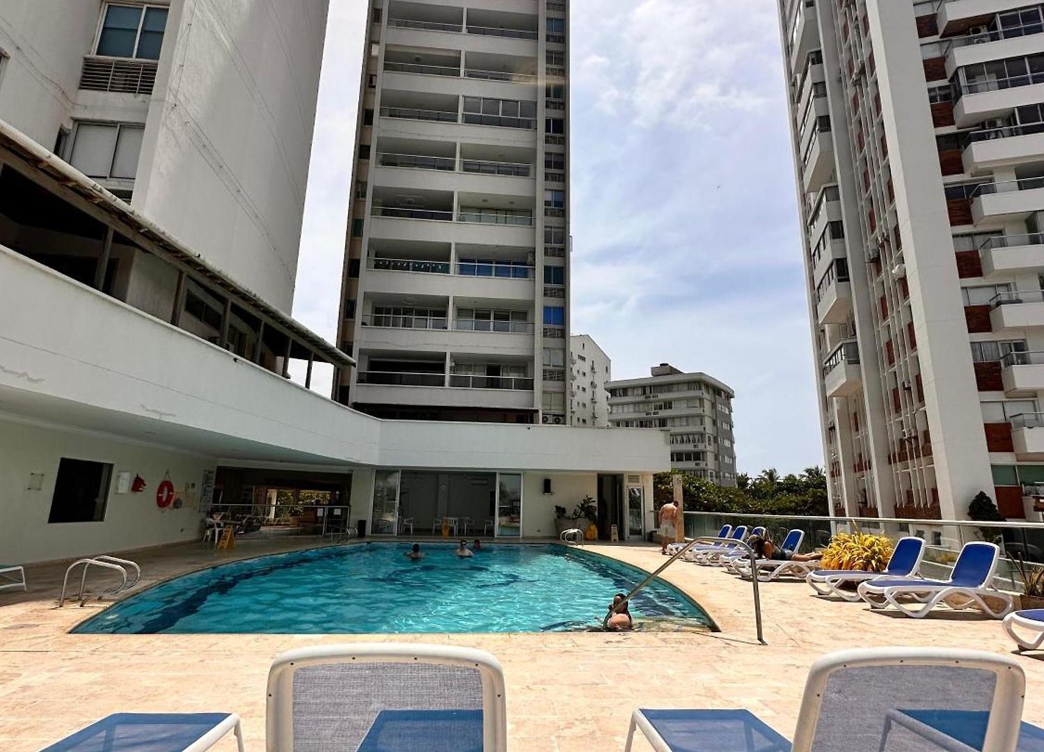 Apartamento Relajante Vista Al Mar, Piso Alto, Cerca Hilton, Dann Carlton, A Pocos Pasos Del Mar Cartagena