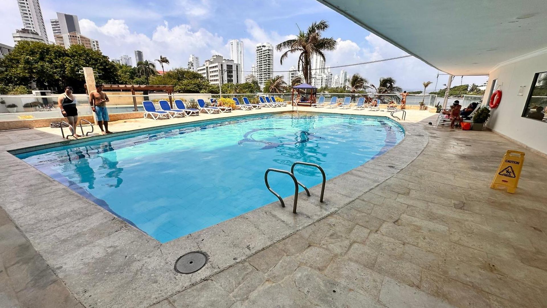 Apartamento Relajante Vista Al Mar, Piso Alto, Cerca Hilton, Dann Carlton, A Pocos Pasos Del Mar Cartagena