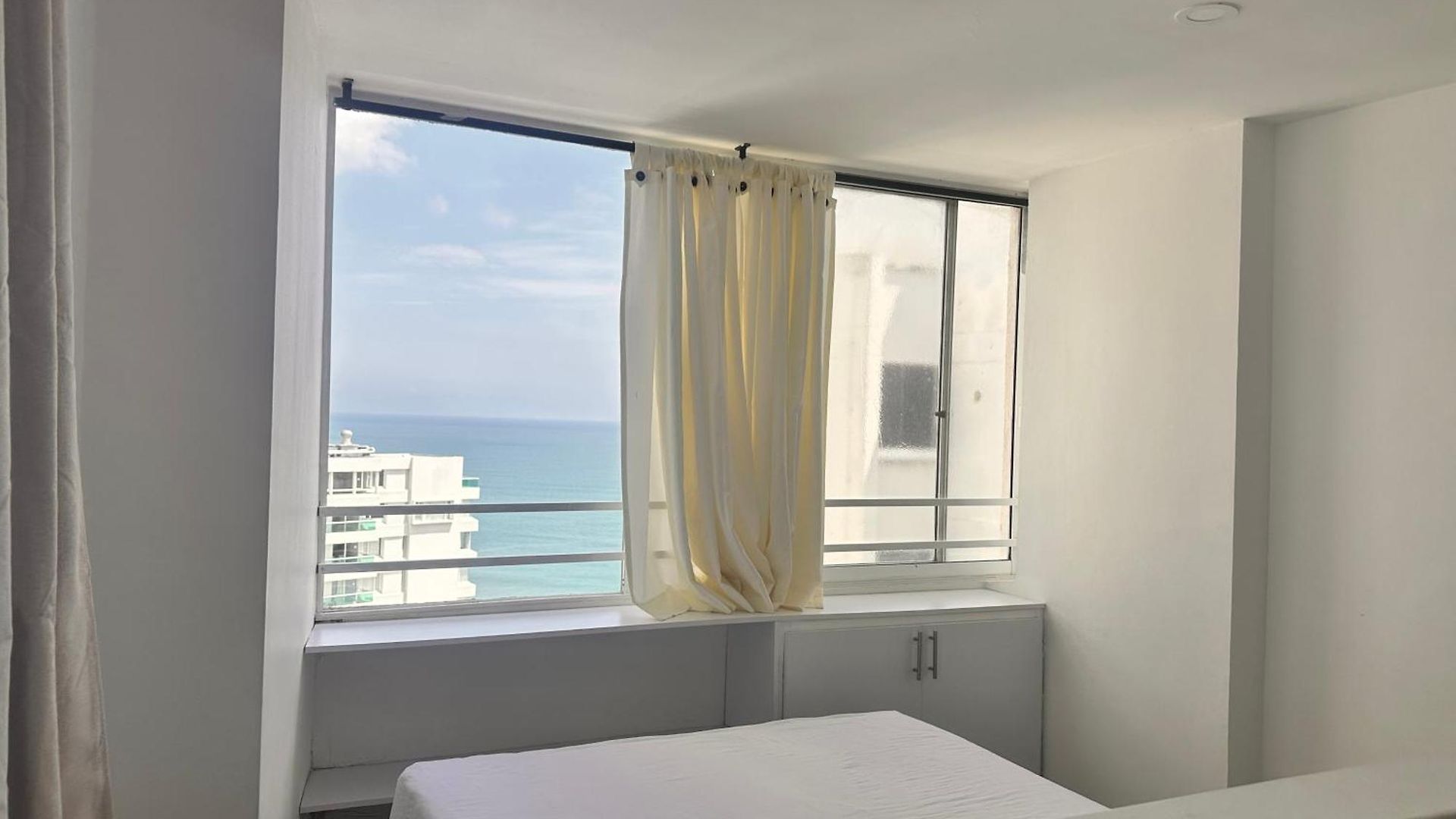 Relajante Vista Al Mar, Piso Alto, Cerca Hilton, Dann Carlton, A Pocos Pasos Del Mar Cartagena