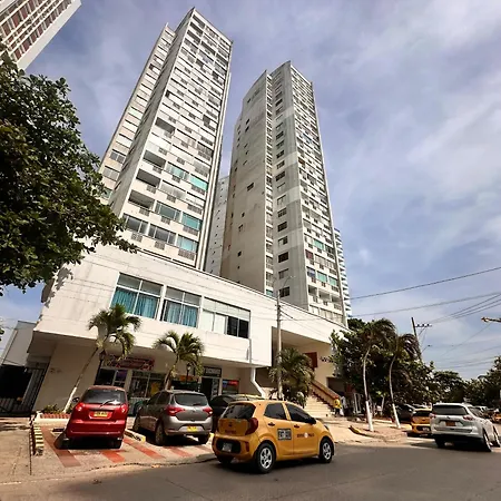 Apartamento Relajante Vista Al Mar, Piso Alto, Cerca Hilton, Dann Carlton, A Pocos Pasos Del Mar Cartagena
