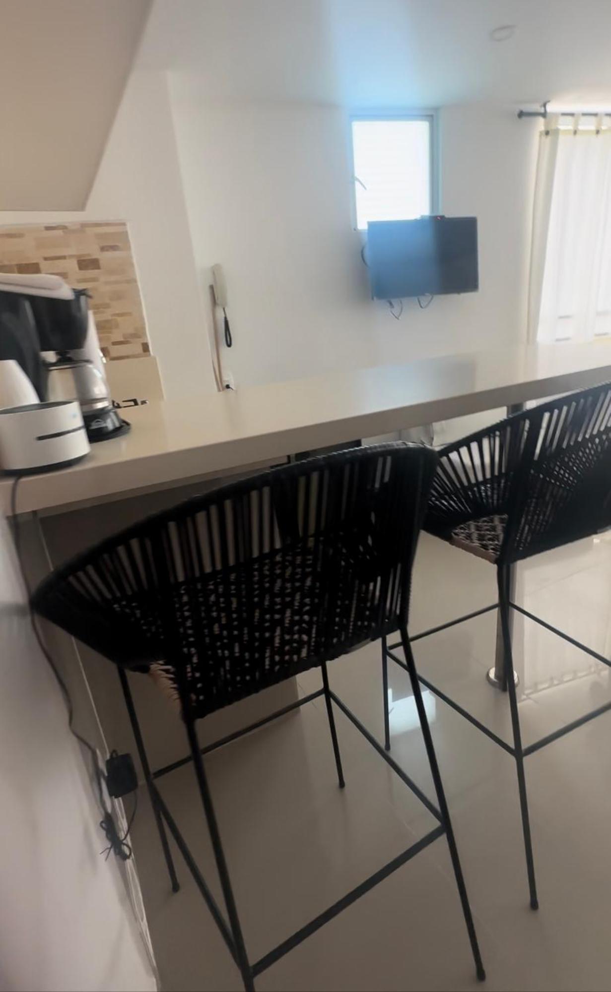 Apartamento Tres Carabelas Piso 20 Vista Lateral Al Mar *